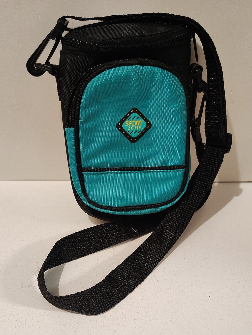 Vintage Sport Zone Camera/Travel Bag